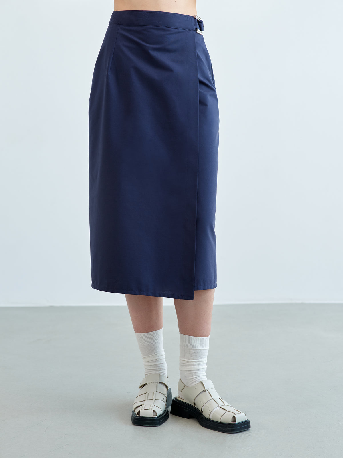 The Grounded Skirt