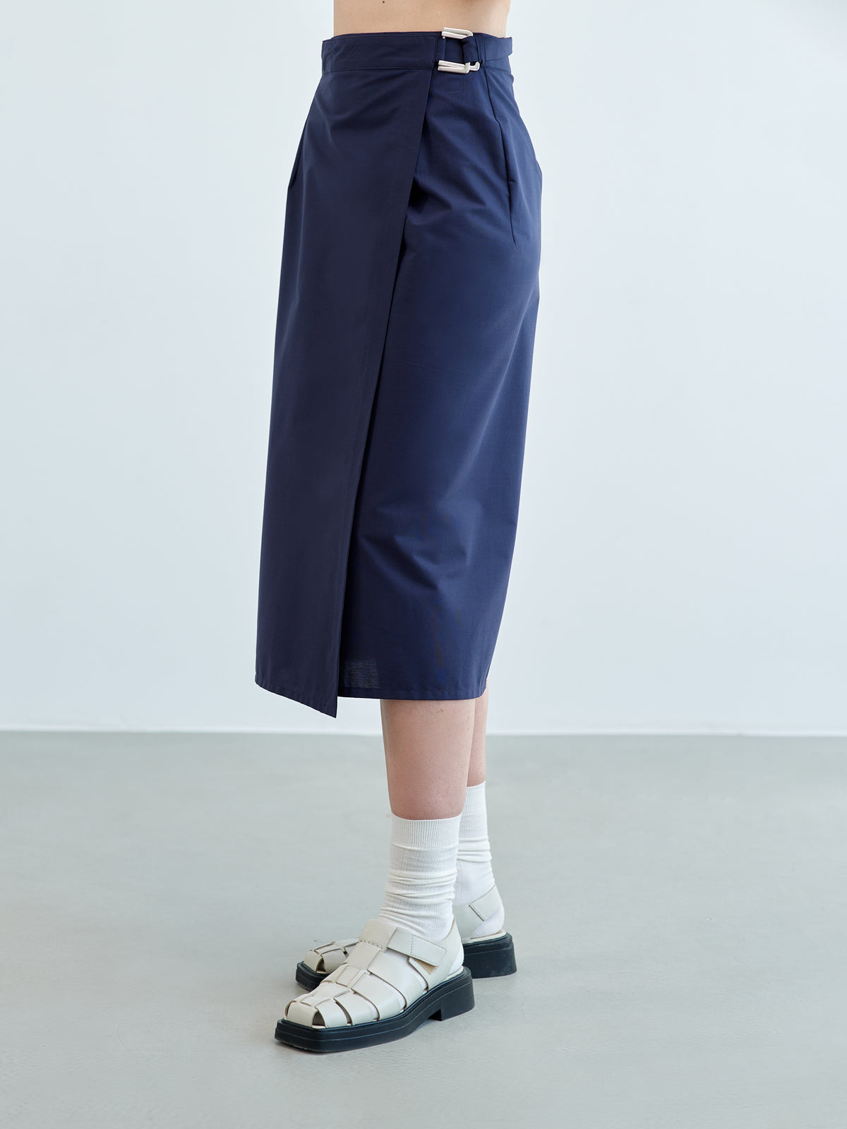 The Grounded Skirt